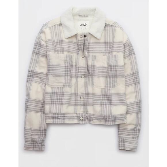 AERIE Cropped Sherpa Lined Shacket Natural Grey & Cream Plaid Pearl Snap Front - Picture 3 of 13